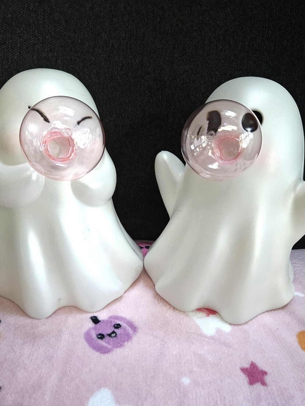 Ghosts Blowing Bubblegum Bubbles Blow Mold Ghosts